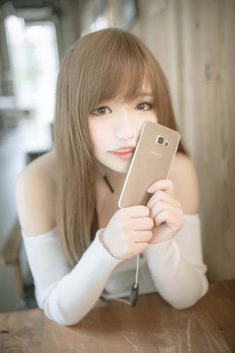 申鹤裸体❌开腿羞羞视频